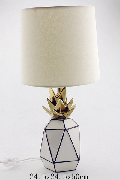 Ceramic Pineapple Table Lamp large