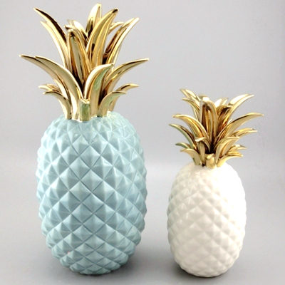 ceramic pineapple deco