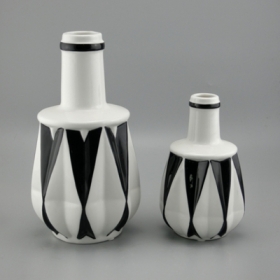 fabricante china florero de mesa angular blanco y negro