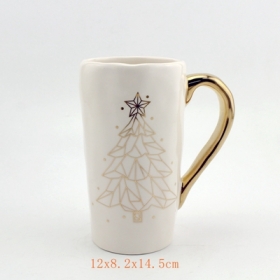 Christmas theme tall ceramic mug gold handle