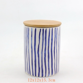 jarra de porcelana con rayas blancas y azules jarra de agua